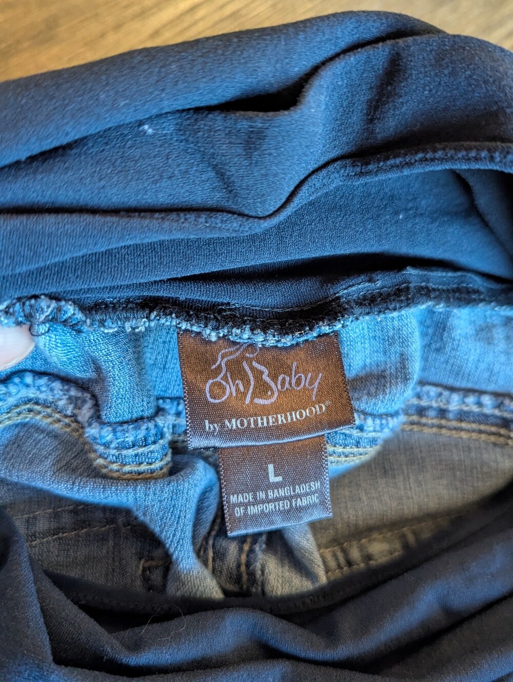Maternity Capri Jeans Motherhood Maternity Size Large - Picture 5 of 7